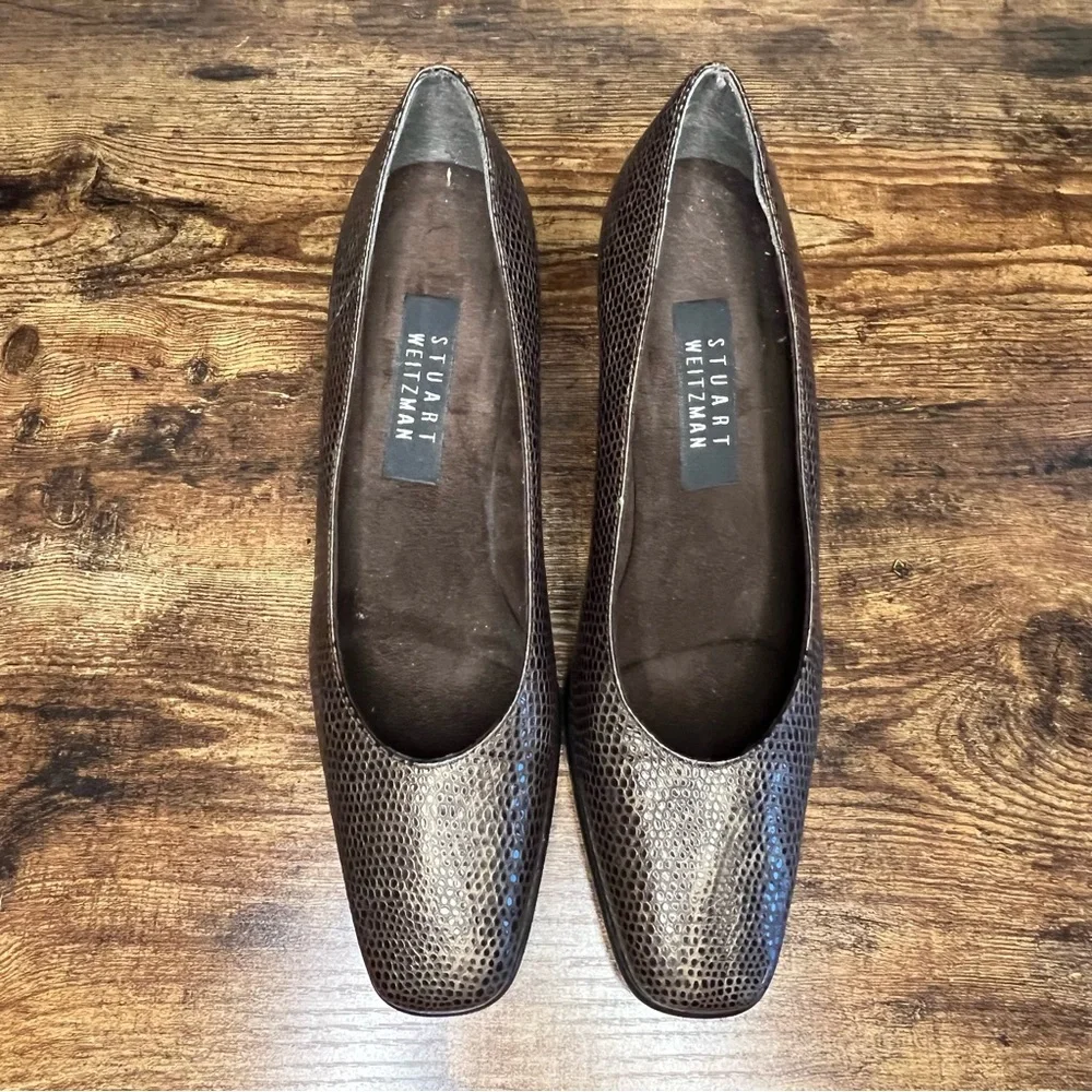 Stuart Weitzman Brown Leather Animal Print Block Heel Pumps Women's 9 runs small